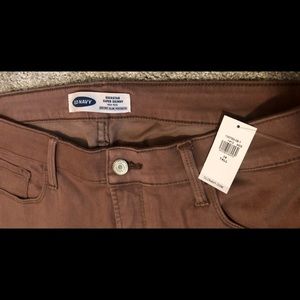 Old Navy Rockstar Super Skinny High Rise pants